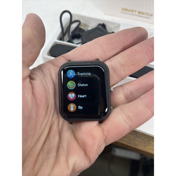 Smart Watch, GPS Tracker, Compatible With iOS And Android - Picture 8 of 9